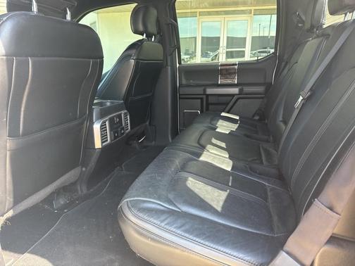 2017 Ford F-150 Platinum