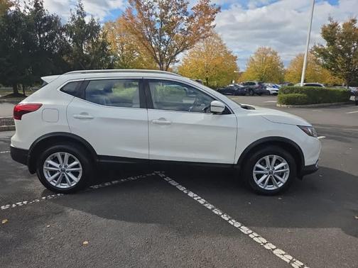 2019 Nissan Rogue Sport SV