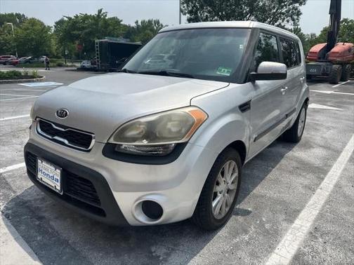 2012 Kia Soul +