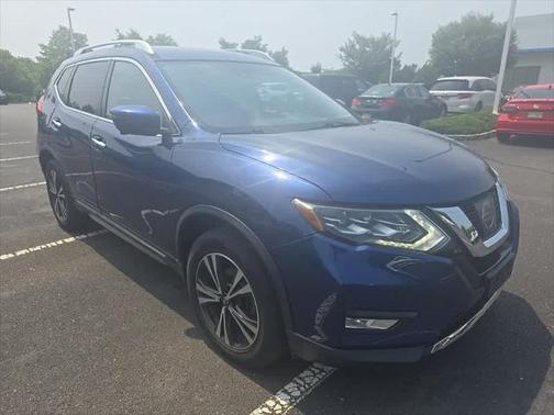 2017 Nissan Rogue SL