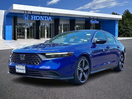 Still Night Pearl 2023 Honda Accord Hybrid Sport