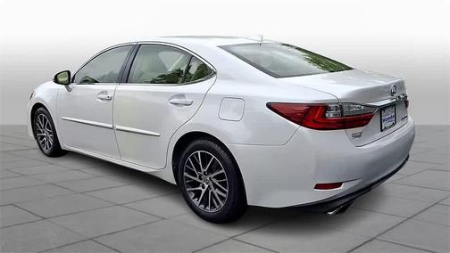 2016 Lexus ES 350 Base