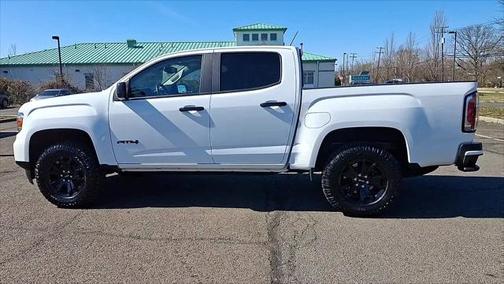 2022 GMC Canyon Base