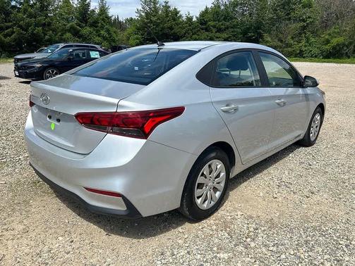 Olympus Silver Metallic 2019 Hyundai Accent SE