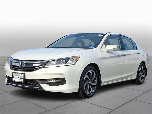 2017 Honda Accord EX-L w/Navigation & Honda Sensing