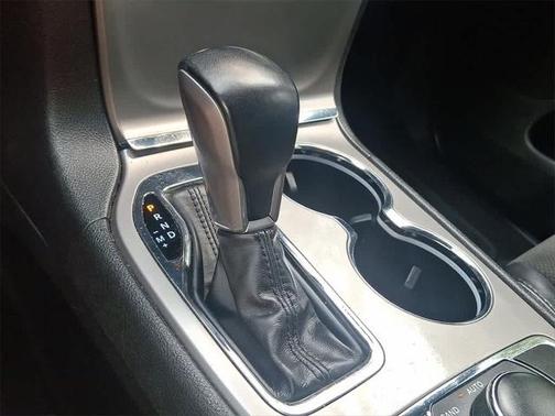 2022 Jeep Grand Cherokee Laredo
