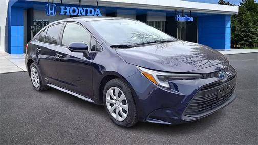 2023 Toyota Corolla Hybrid LE