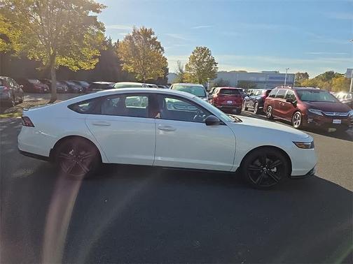 2025 Honda Accord Hybrid Base
