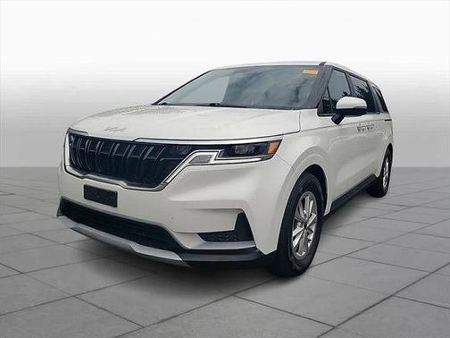 2023 Kia Carnival LX