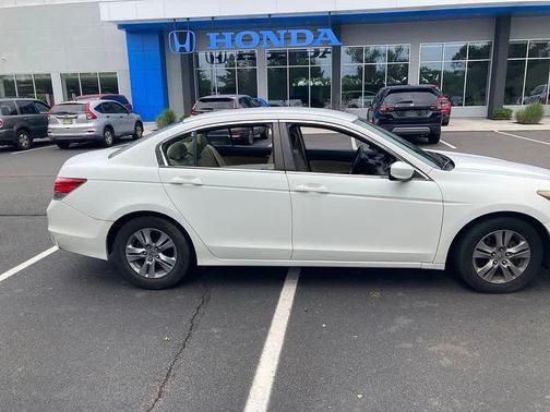 Taffeta White 2012 Honda Accord SE