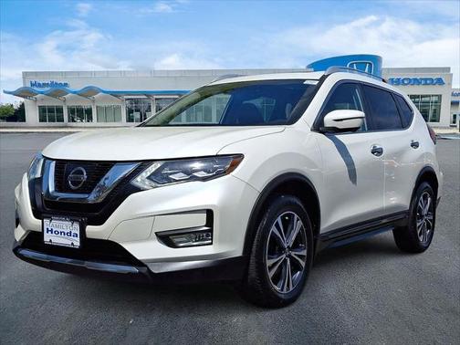 2017 Nissan Rogue SL