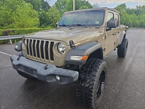 2020 Jeep Gladiator Sport