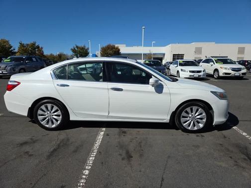 2015 Honda Accord 4dr V6 Auto