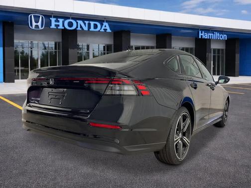 Crystal Black Pearl 2026 Honda Accord SE