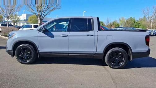 2022 Honda Ridgeline Black