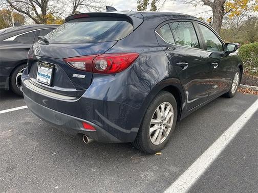 2015 Mazda Mazda3 i Grand Touring