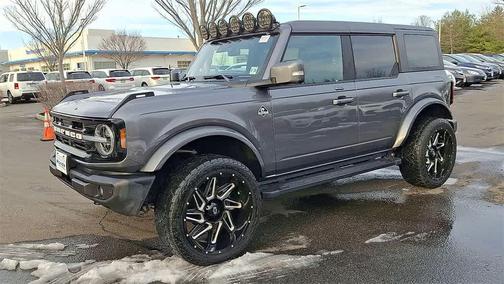 2023 Ford Bronco Outer Banks