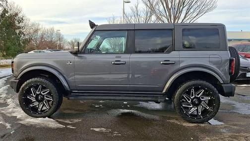 2023 Ford Bronco Outer Banks