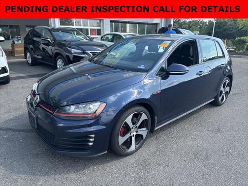2016 Volkswagen Golf GTI 2.0T SE 4-Door