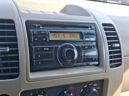 2011 Nissan Pathfinder S
