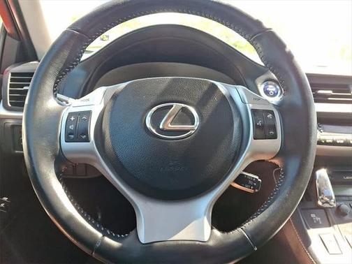 2012 Lexus CT 200h Premium