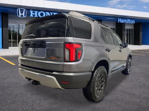 Modern Steel Metallic 2026 Honda Passport AWD TrailSport Blackout