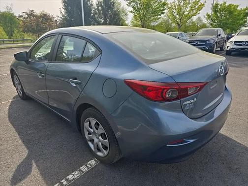 2016 Mazda Mazda3 i Sport