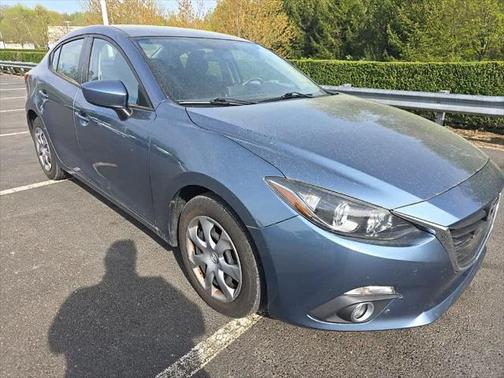 2016 Mazda Mazda3 i Sport