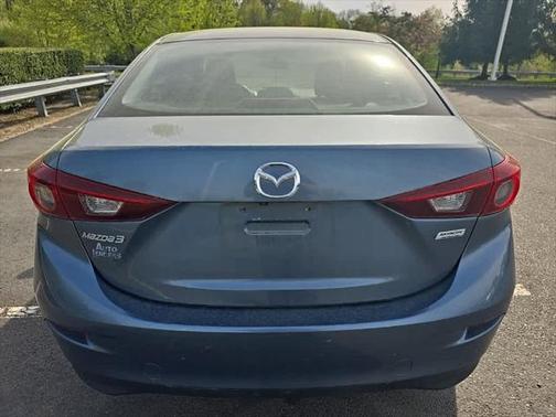 2016 Mazda Mazda3 i Sport