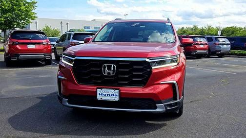 Radiant Red Metallic II 2024 Honda Pilot Touring 8-Passenger