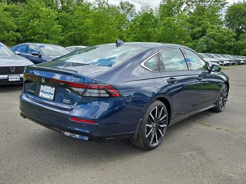 2025 Honda Accord Hybrid Touring