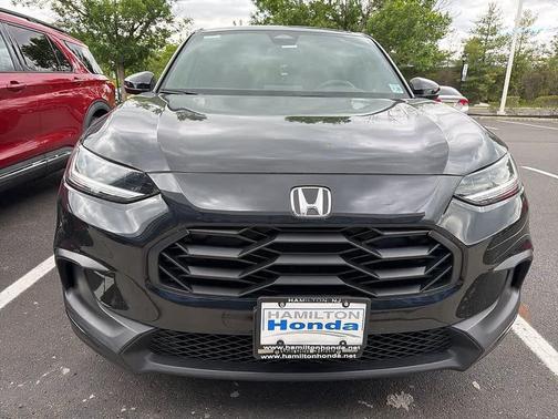 Crystal Black Pearl 2023 Honda HR-V AWD Sport