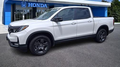 Platinum White Pearl 2026 Honda Ridgeline TrailSport