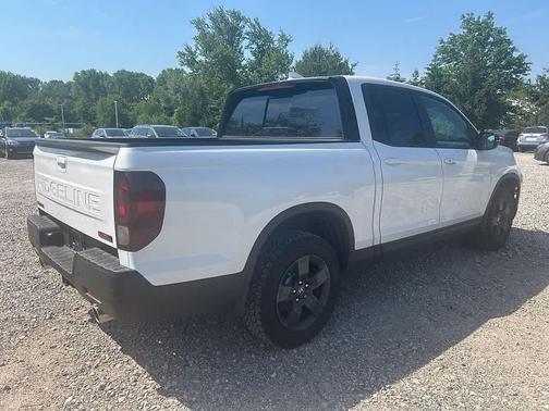 Platinum White Pearl 2026 Honda Ridgeline TrailSport