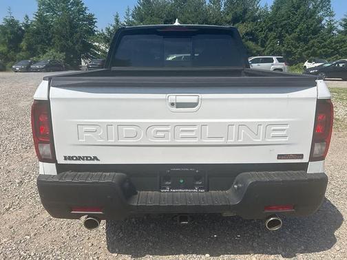 Platinum White Pearl 2026 Honda Ridgeline TrailSport