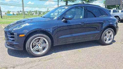 2021 Porsche Macan Base