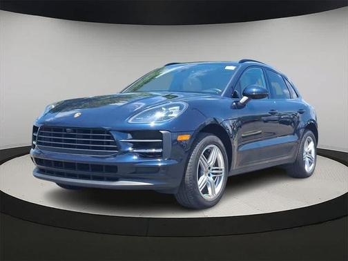 2021 Porsche Macan Base