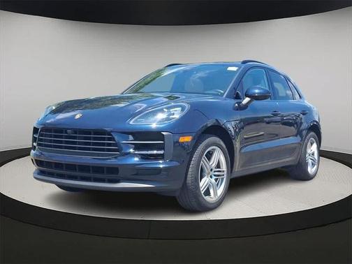 2021 Porsche Macan Base