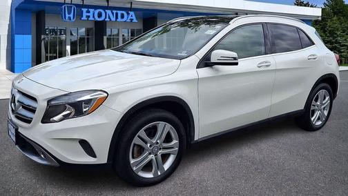 Arctic White 2016 Mercedes-Benz GLA-Class 4MATIC