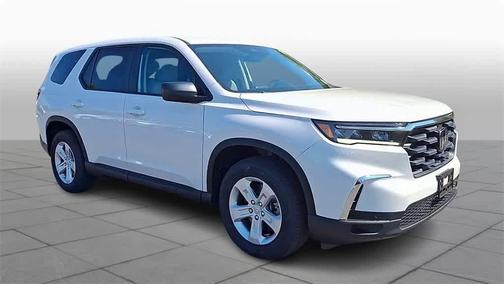 2023 Honda Pilot AWD LX