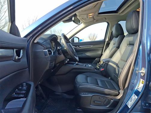 2024 Mazda CX-5 2.5 S Preferred Package
