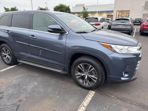 2019 Toyota Highlander LE Plus