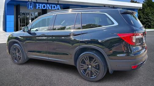 Crystal Black Pearl 2021 Honda Pilot AWD Special Edition