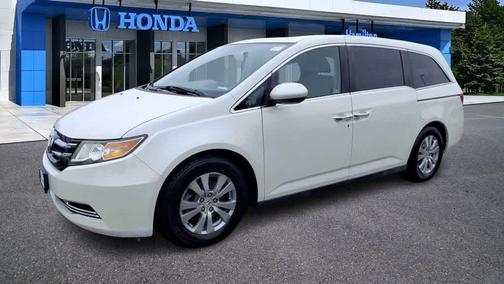 White 2015 Honda Odyssey EX-L