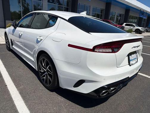 Snow White Pearl 2022 Kia Stinger GT-Line