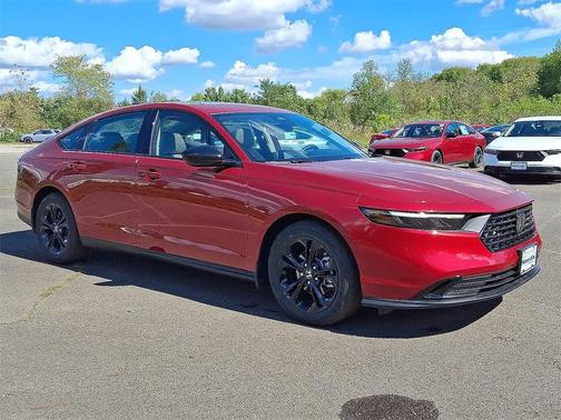 2025 Honda Accord Sport SE 1.5T
