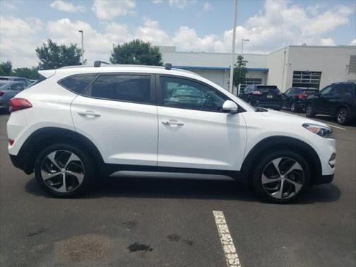 2017 Hyundai TUCSON Sport