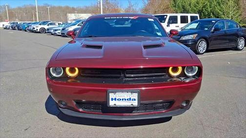 2020 Dodge Challenger SXT