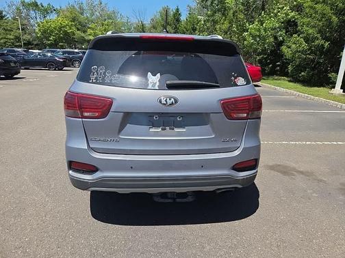 Everlasting Silver 2020 Kia Sorento EX