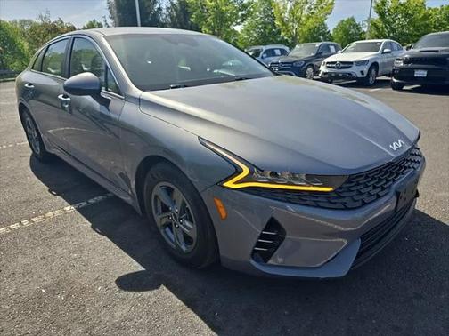 2022 Kia K5 LX